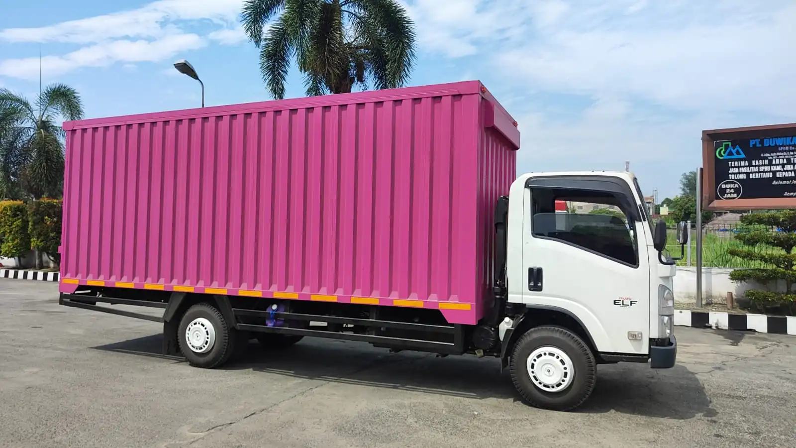 Sewa Mobil Besar Murah Bandung