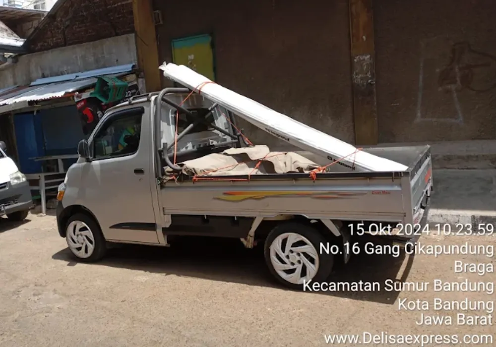 Sewa Pickup Harian Bandung