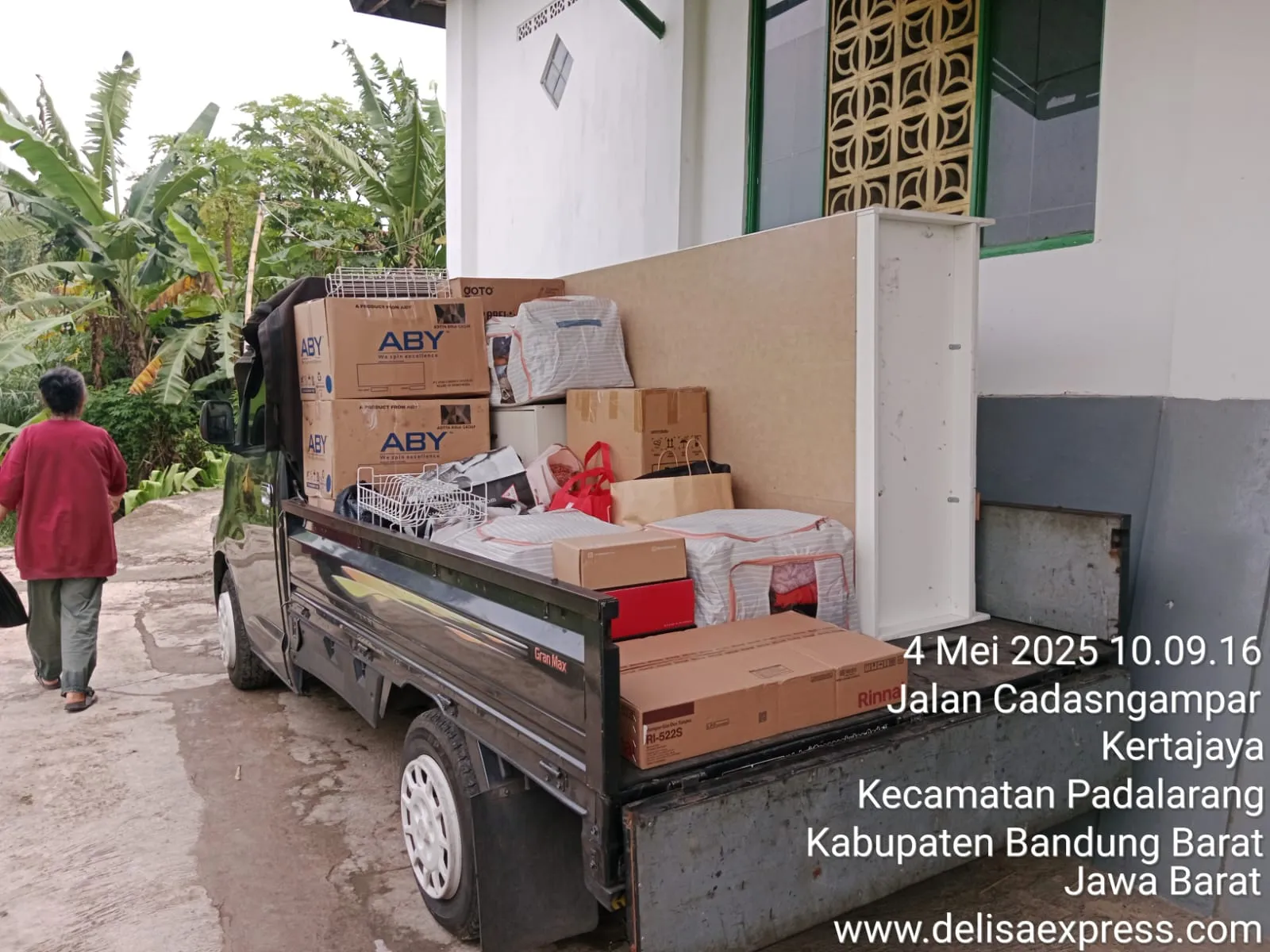 Layanan Pengiriman Barang Instan Murah Bandung
