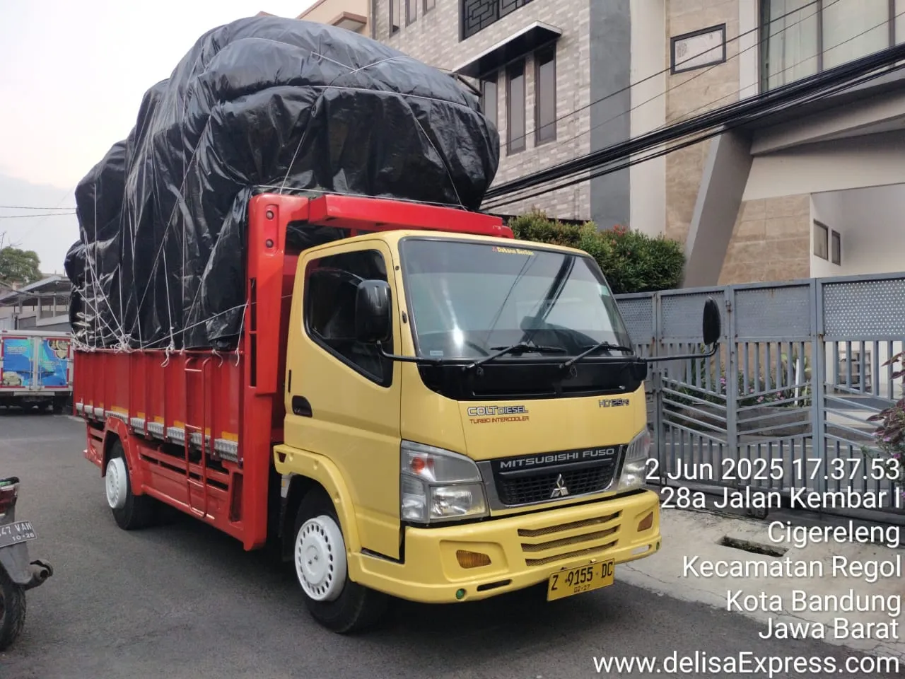 Layanan Sewa Truk Besar Bandung